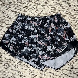 Never worn hotty hot shorts